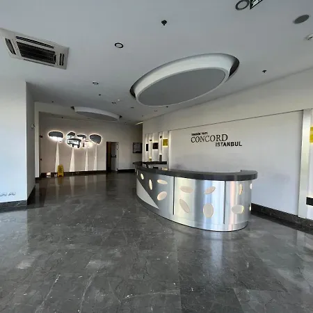 Luxury With Pool In The Center Of * اسطنبول